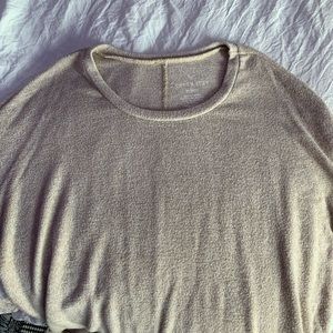 american eagle cream sweater